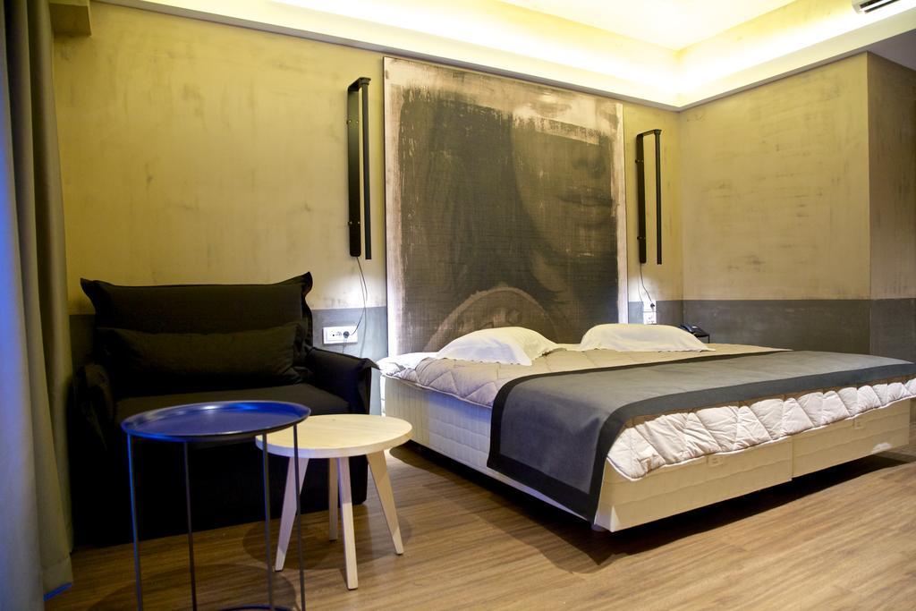 Adonis City Hotel パトラ 部屋 写真